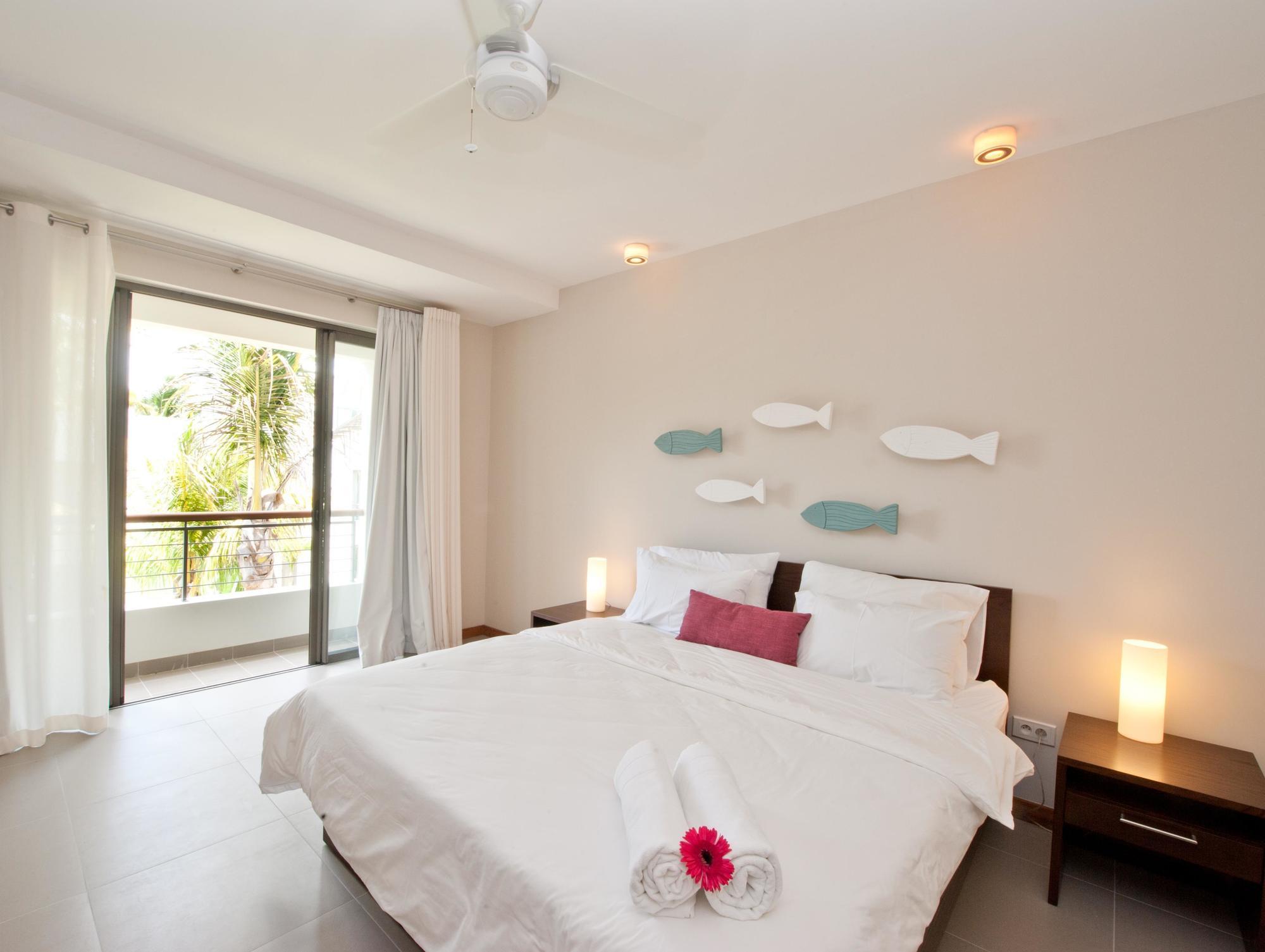 La Residence Beach By Horizon Holidays Bain Boeuf Exterior photo