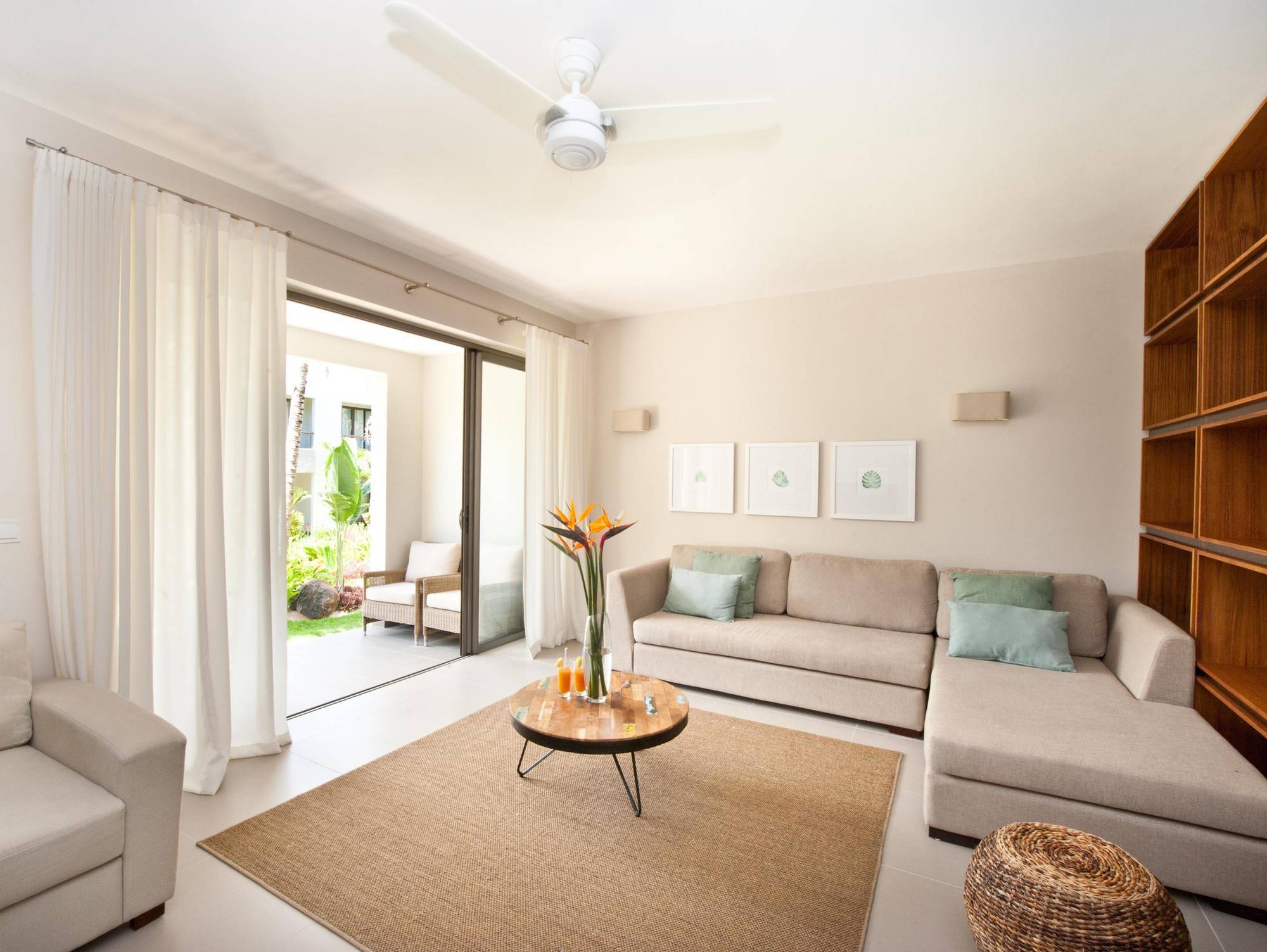 La Residence Beach By Horizon Holidays Bain Boeuf Exterior photo