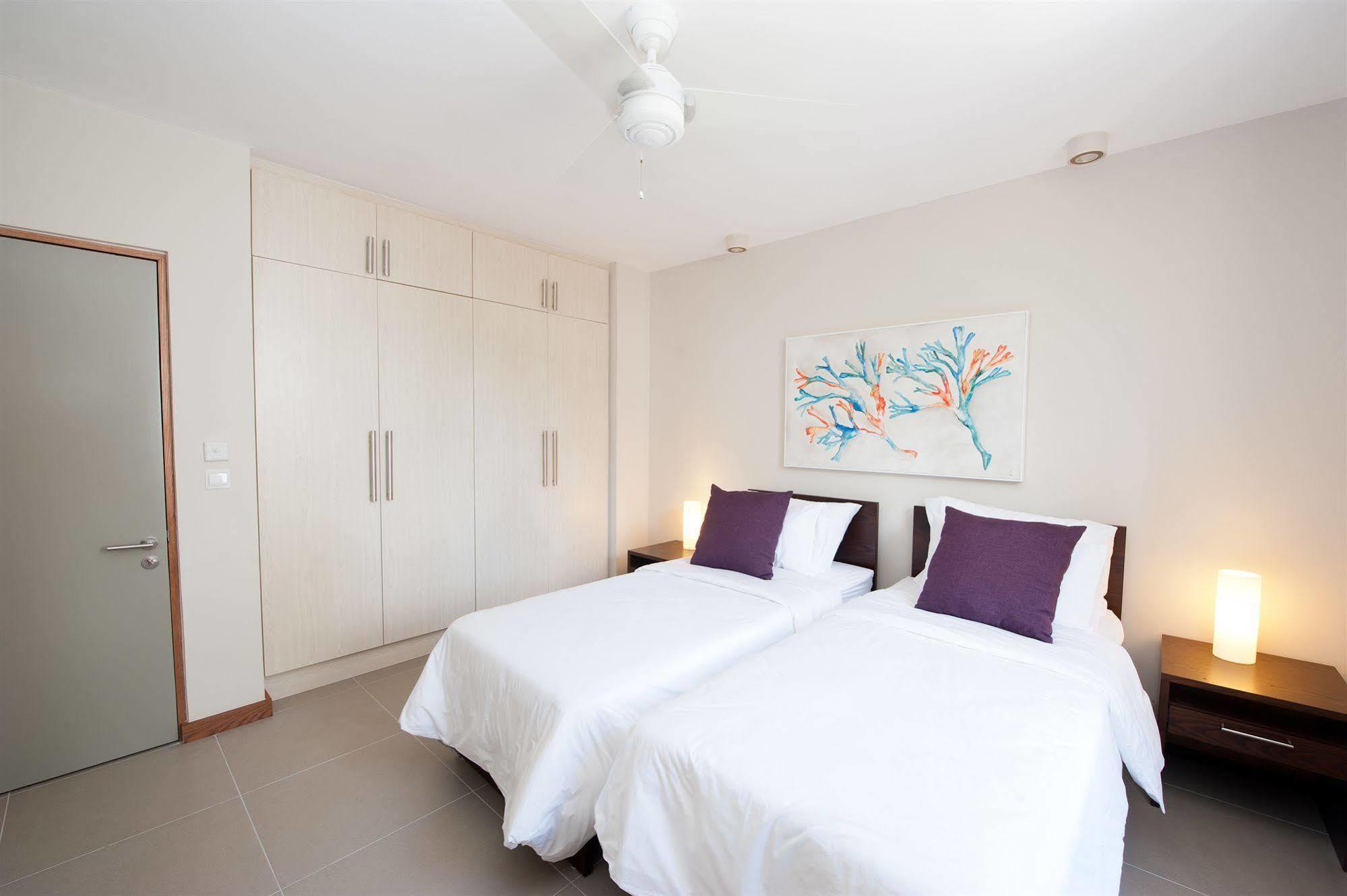 La Residence Beach By Horizon Holidays Bain Boeuf Exterior photo